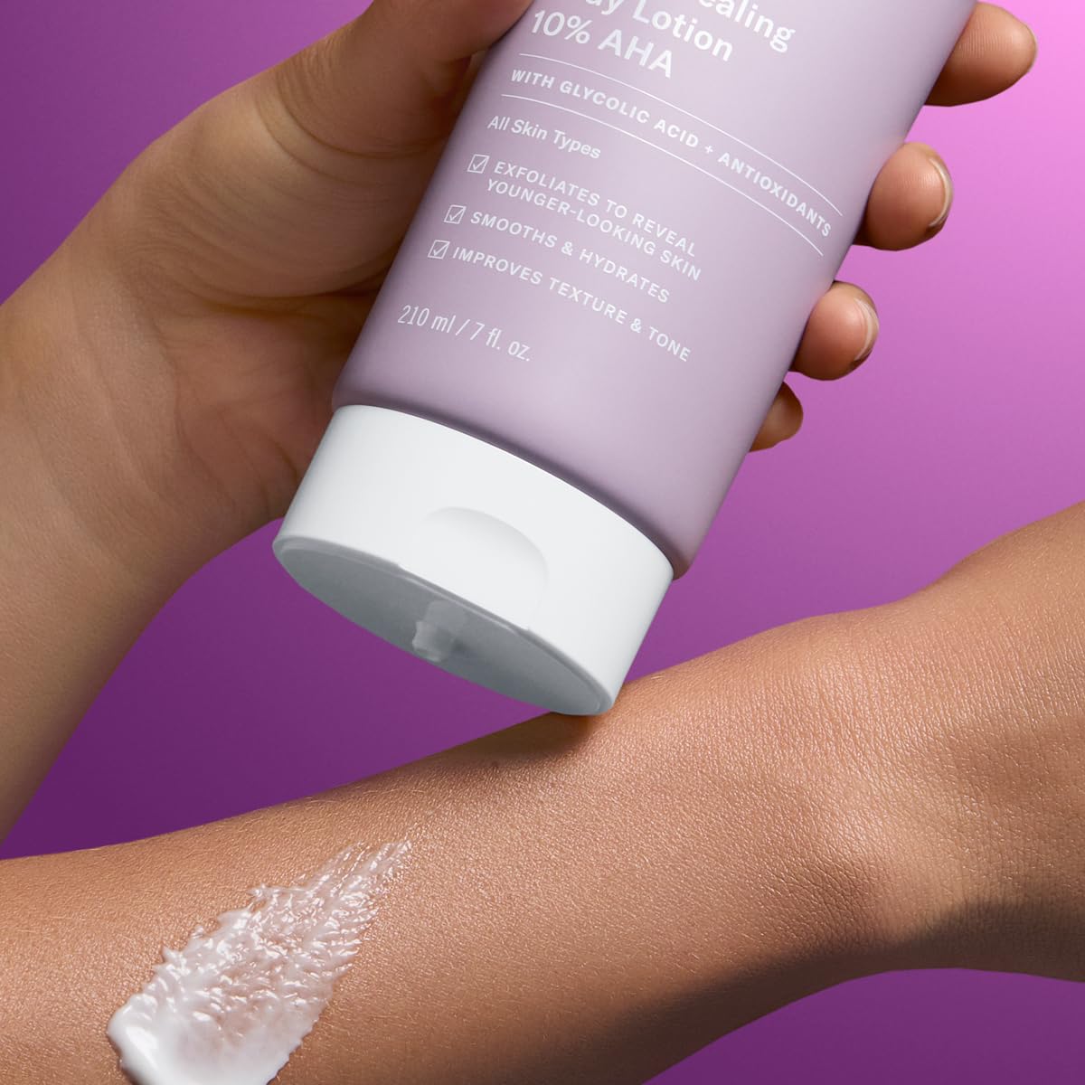 Paula’s Choice Skin Revealing 10% AHA Body Exfoliant - Exfoliating Body Lotion & Anti Aging Cream with Glycolic Acid & Antioxidants - Improves Texture & Tone - All Skin Types - 210 ml
